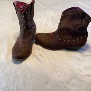 Brown ankle boots